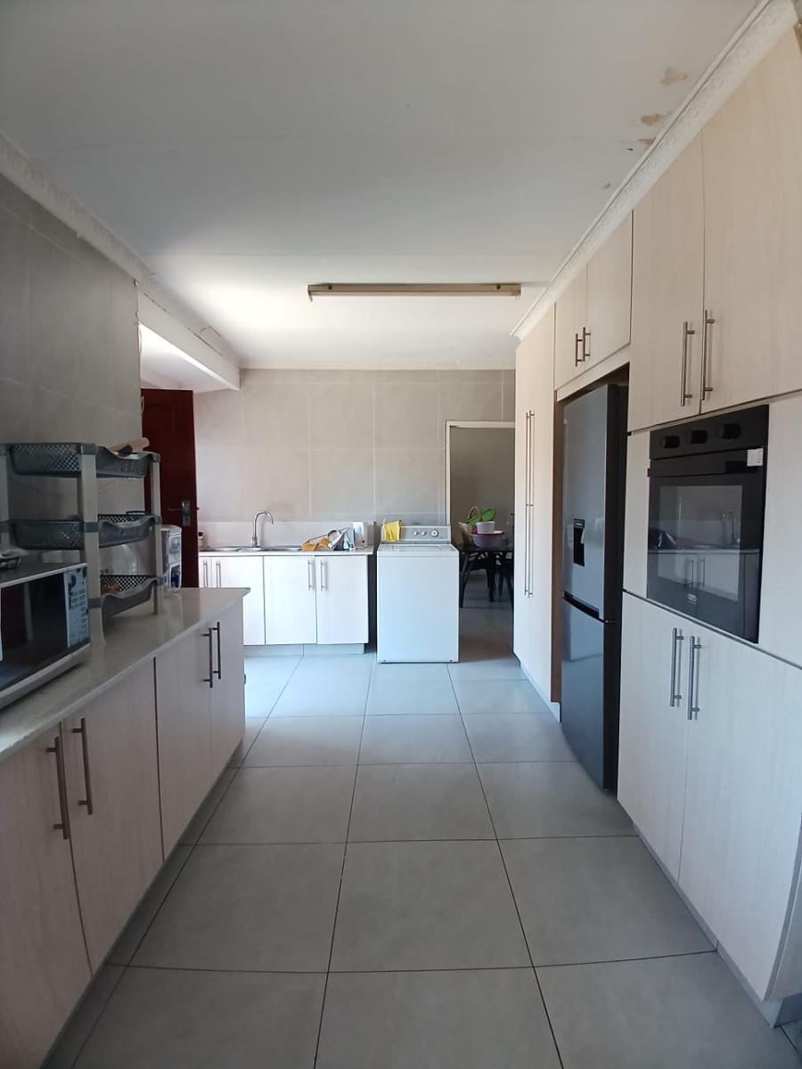 4 Bedroom Property for Sale in Vaalpark Free State